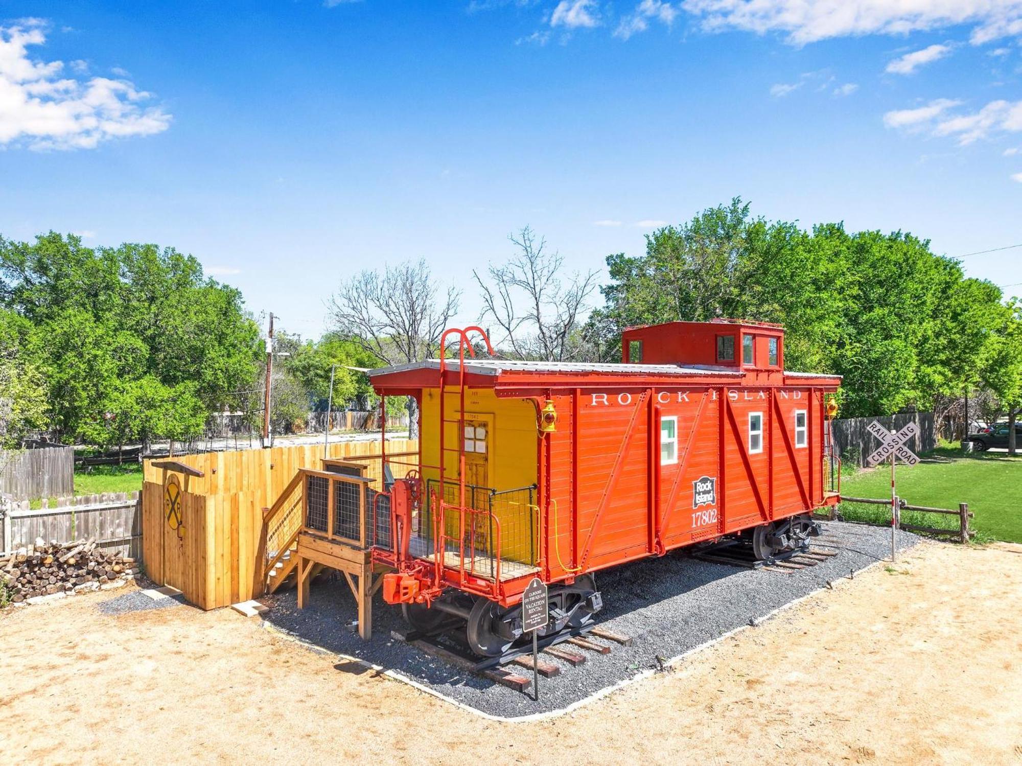 Caboose On The Square Villa Wimberley Exteriör bild