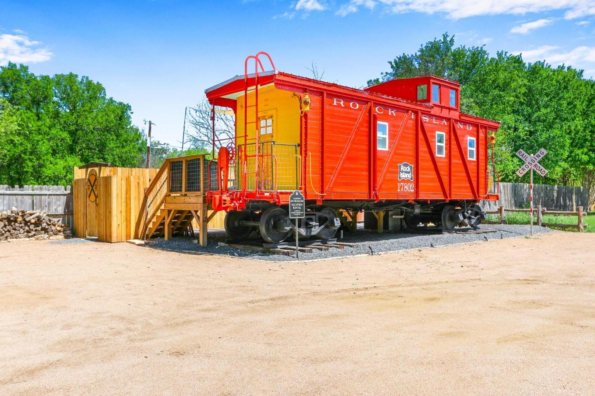 Caboose On The Square Villa Wimberley Exteriör bild