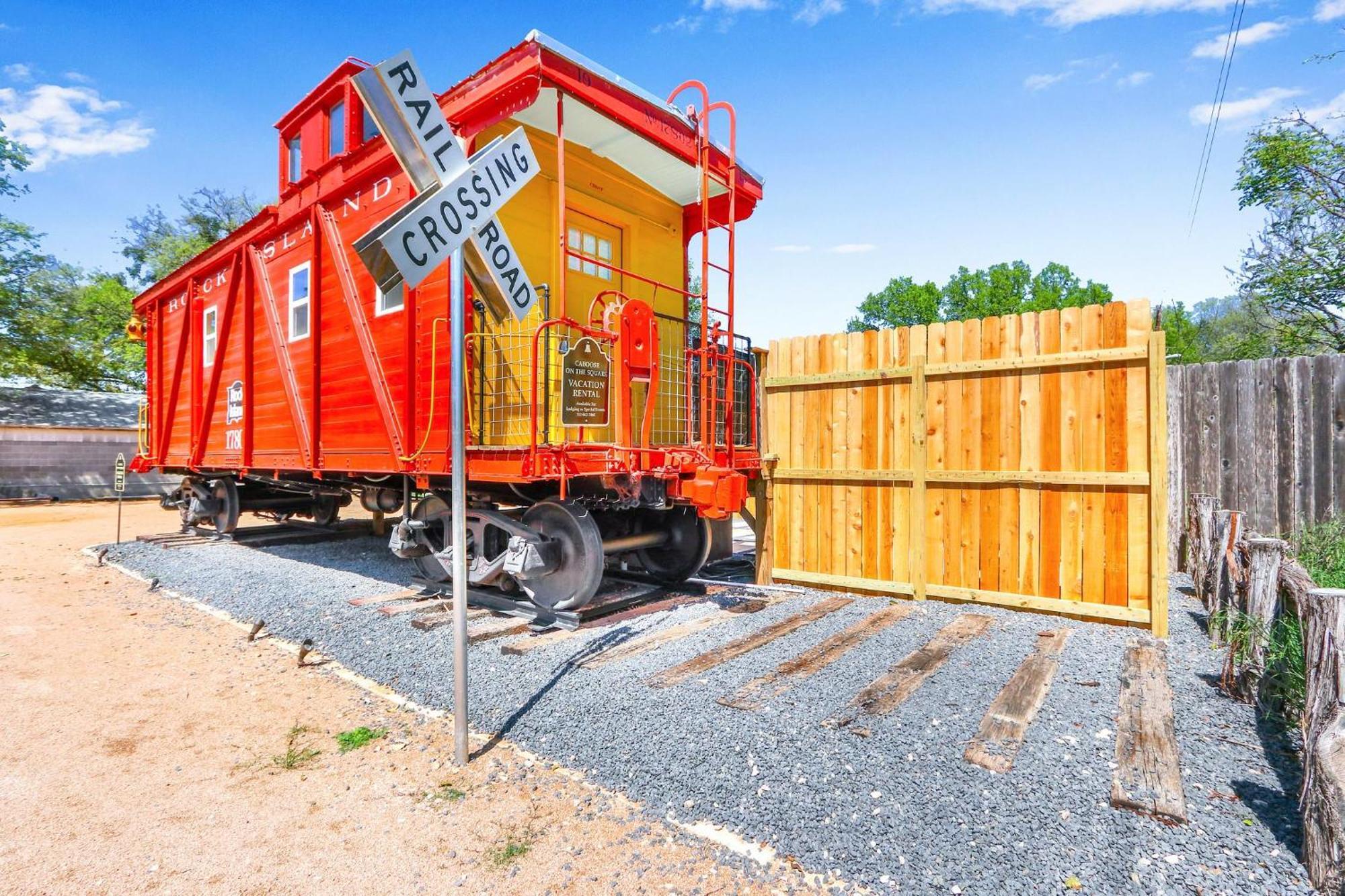 Caboose On The Square Villa Wimberley Exteriör bild